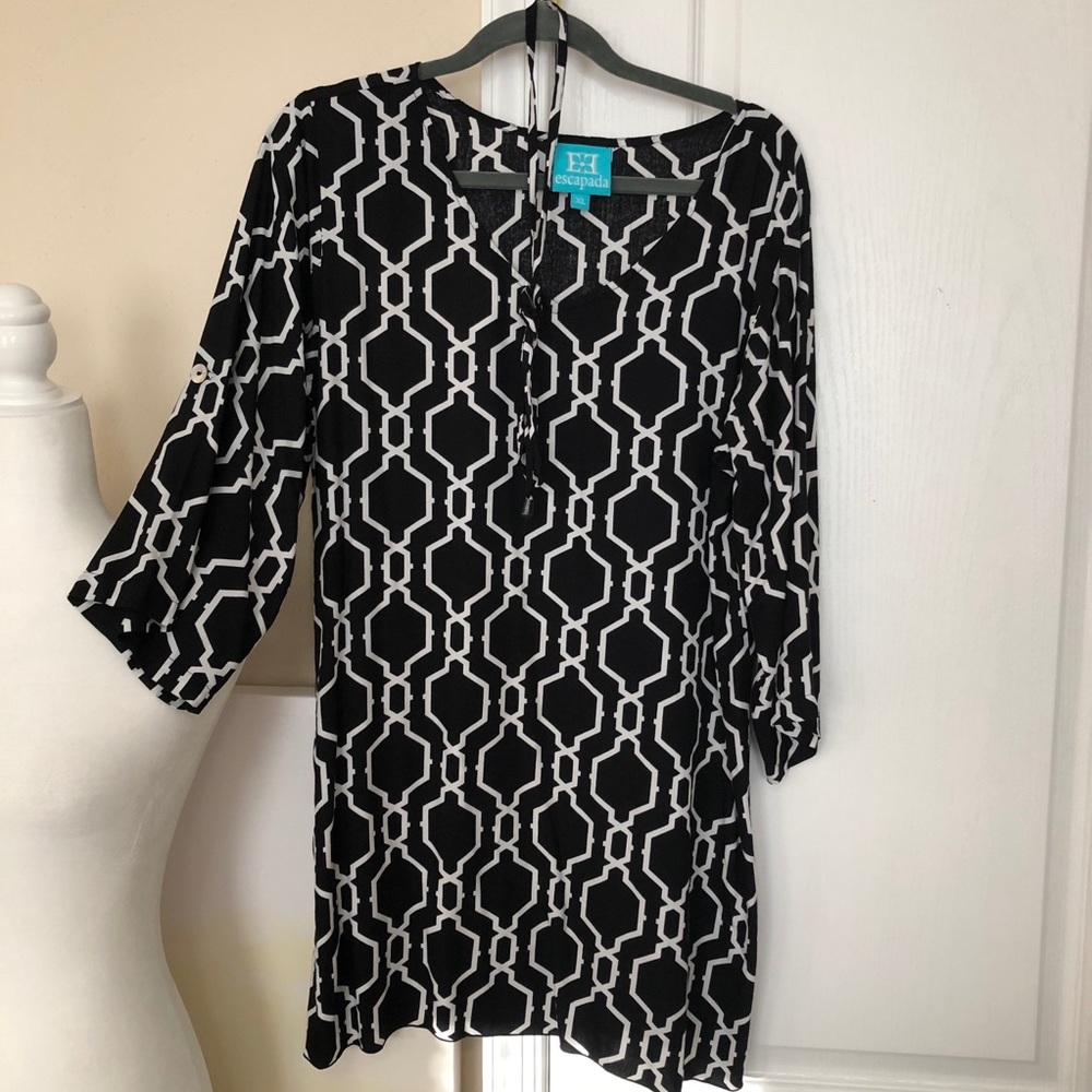 Escapada Shift Dress